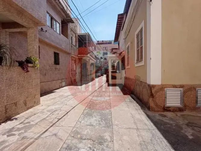 Casa de Vila triplex à venda com 3 quartos Tijuca - Rio de Janeiro