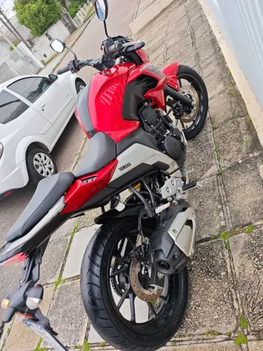Yamaha FZ250 2022