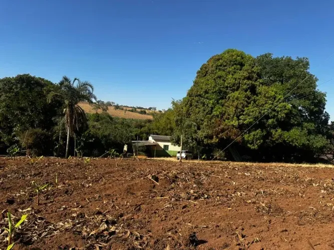 Chácara na região de Souzânia / Anápolis Só R$ 320 mil 