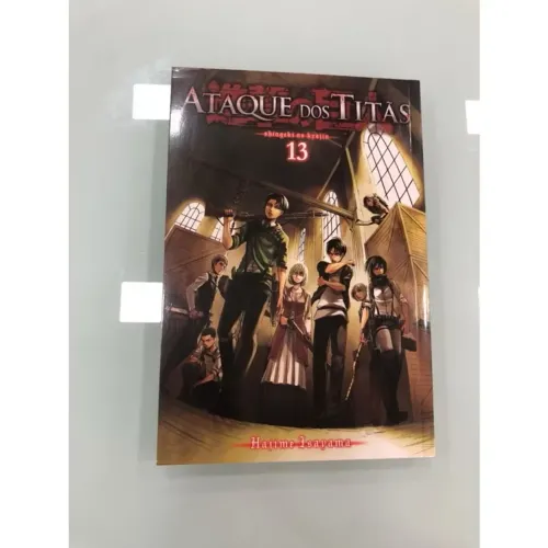 Ataque dos Titas volume 13 - mangá  panini