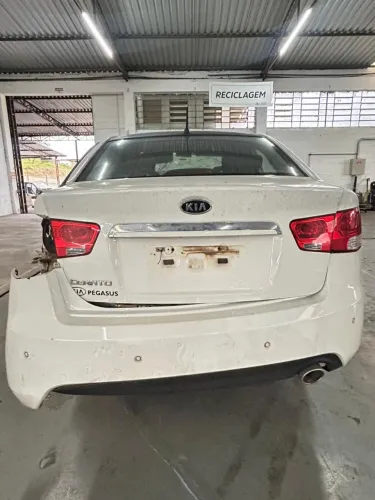 Sucata Para Peças Kia Cerato 1.6 16v Gasolina 2012
