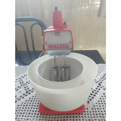 Batedeira Walita Vermelha | Vintage | Raro | Funcionando perfeitamente | Anos 80