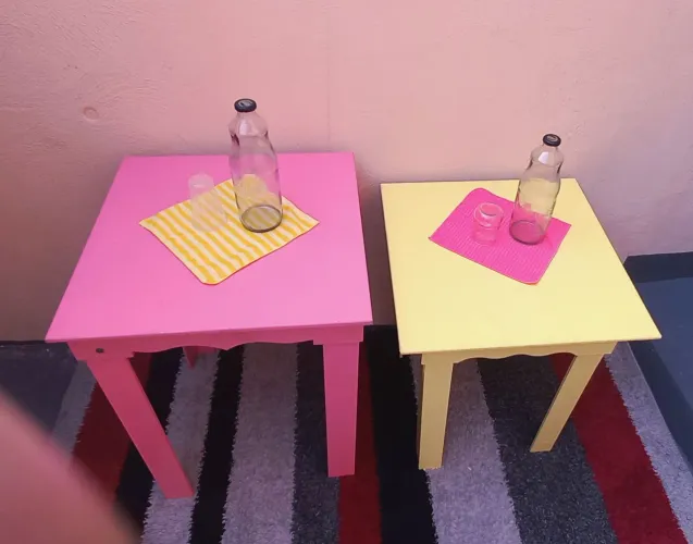 Mesas para Festas ou para quarto de crianças Coloridas - Decoração Charmosa