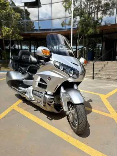 HONDA GOLD WING GL1800