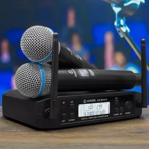 Microfone Sem Fio Duplo Onistek ON-MC810 UHF Profissional Digital