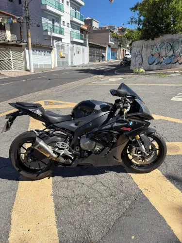 BMW S 1000 RR ANO 2015 com muitos acessórios
