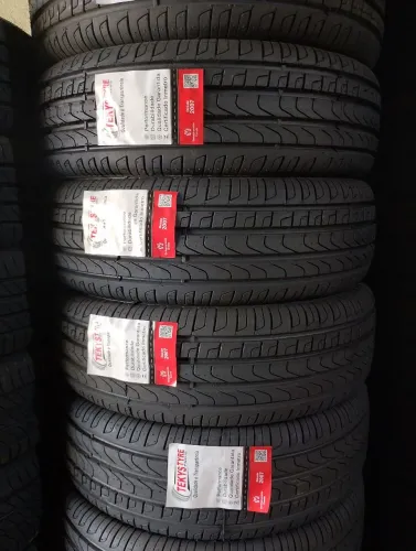 Pneus TekysTyre 195/60/15