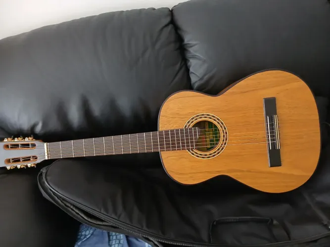 Violão Brasília  antigo artesanal