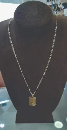 Cordão de ouro 18k c/ medalha - troco com IPhone