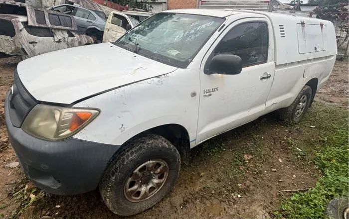 Toyota Hilux sucata 2.5 4x4 diesel