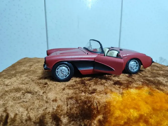Corvette - 1/18