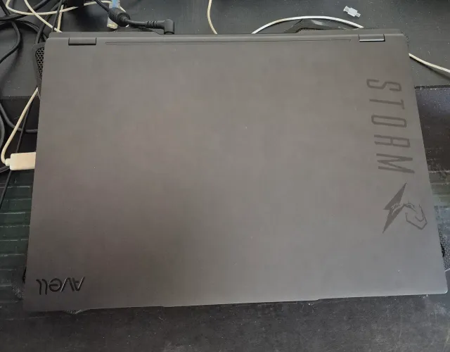 Avell Storm 460 - RTX 4060 8gb / i7 14th / 32gb ram / 1 tb ssd