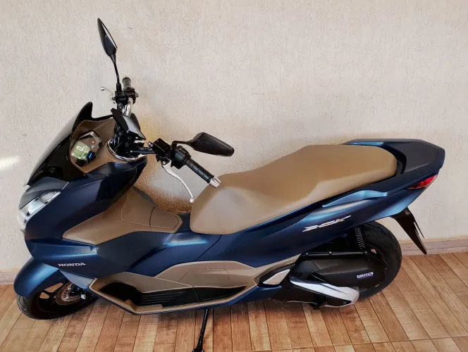 Vendo Pcx 2023 modelo DLX