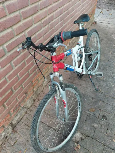 Bicicleta Aro 26 Caloi SK