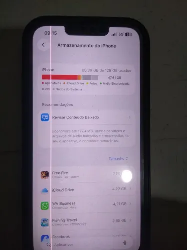 iPhone 13 ( com detalhe lê-a descrição ) funcionando perfeitamente