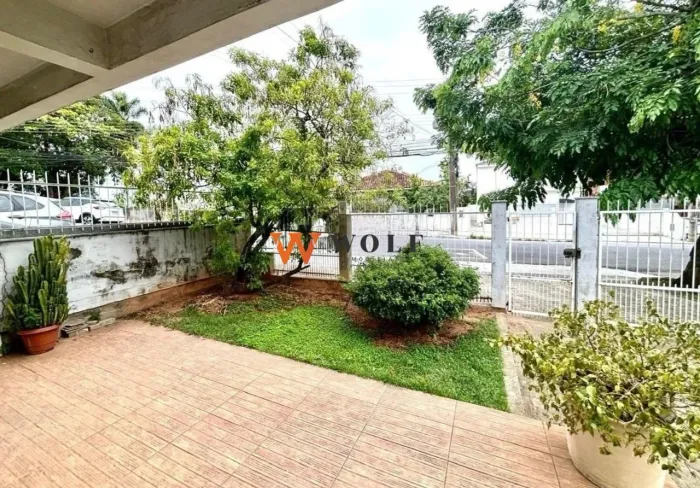 Casa a venda 5 Quartos no coração do Estreito Florianópolis SC