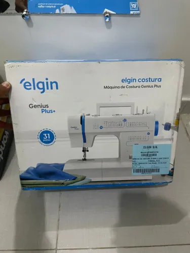Máquina De Costura Elgin Jx-4035 Genius Plus 31 Pontos Cor Branco