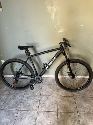 Bicicleta KSW Aro 29 - Apenas 3 Meses de Uso - Estado de Nova