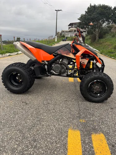 QUADRICICLO KTM 525
