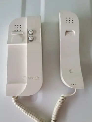 Interfone Schneider