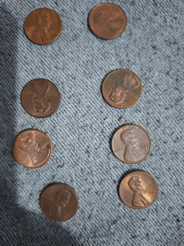 Moedas antigas e estrangeiras
