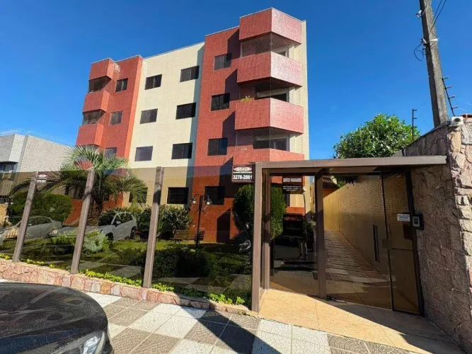 Apartamento com 2 dormitórios para alugar, 67 m² por R$ 3.199,19/mês - Portão - Curitiba/P