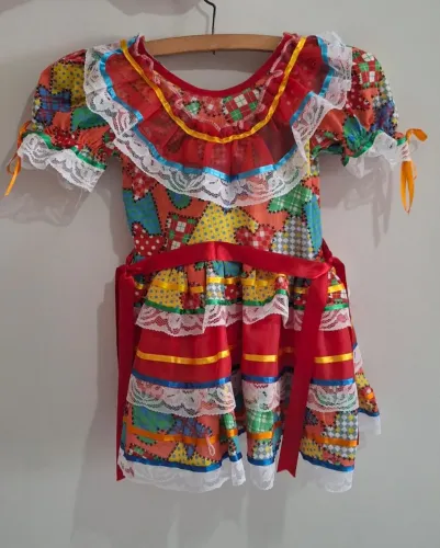 Vestido Junino para criança de 2 a 3 anos