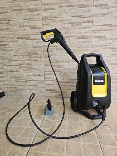 Lavadora de Alta Pressão Kärcher K3 Black - 220 volts