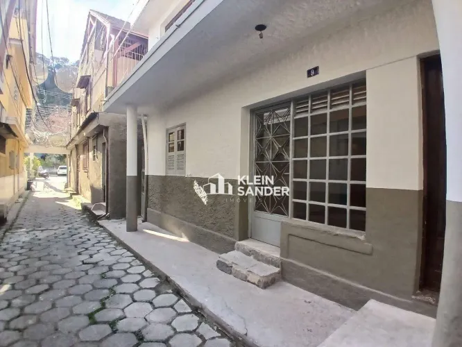 Casa com 2 dormitórios à venda, 90 m² por R$ 220.000,00 - Vila Amélia - Nova Friburgo/RJ