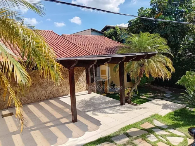 Casa a Venda 3 Quartos Lazer Completo Uba IV