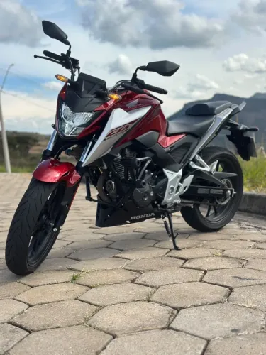 Honda CB 300f Twister Flex 2025