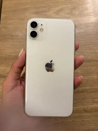 IPHONE 11 128GB BRANCO, LOJA NO RIO MAR, ACEITO SEU IPHONE COMO PAGAMENTO