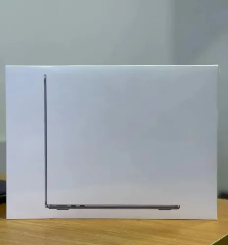 MacBook Air M5