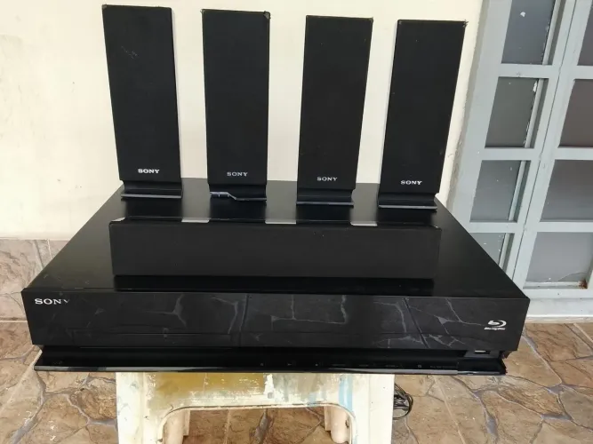 Home Theater Sony BHD E-370 Blu-Ray