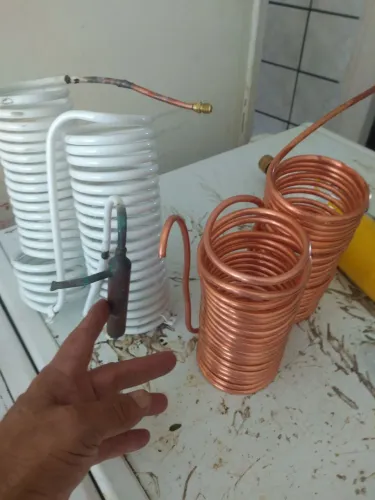 Conserto de Refrigerador (Geladeira)