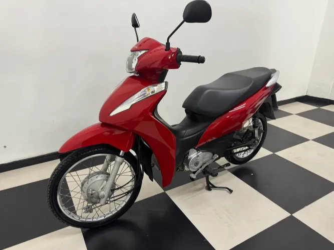 Biz 110 2024 com 11 mil km