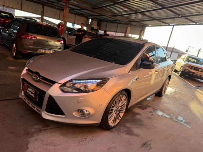 Ford Focus Sed. Ti./ti.plus 2.0 16V Flex AUT 2014