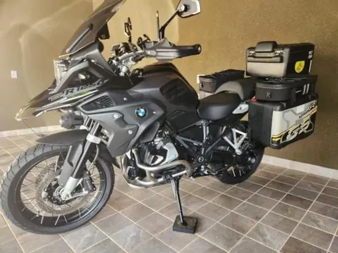 BMW R 1250 GS PREMIUM TRIPLE BLACK OPTION 719