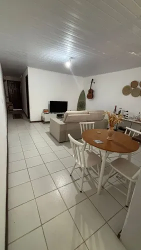 ALUGA-SE AP QUARTO E SALA EM PIATÃ 