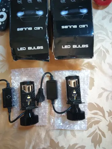 LÂMPADA LED H4