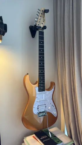 Guitarra Tagima TW Series TG-520
