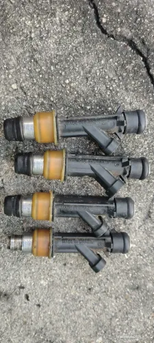 Bicos Corsa 2002