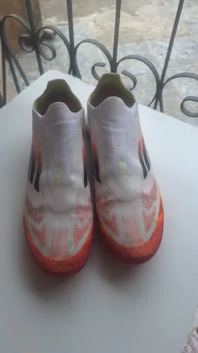 Chuteira society Adidas F50