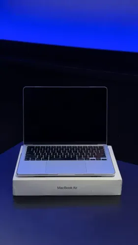 MacBook Air M4 16/512 13" - Novo/Lacrado - 01 Ano de Garantia Apple
