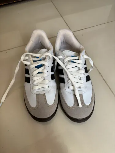 Vendo Adidas Samba Tam 35