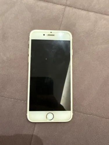 iPhone 6 tela liga mas não permanece ligada 