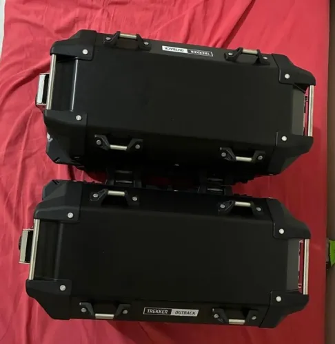 Par de baú givi 37 litros preto