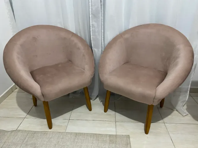 KIT COM 2 POLTRONAS ROSÊ