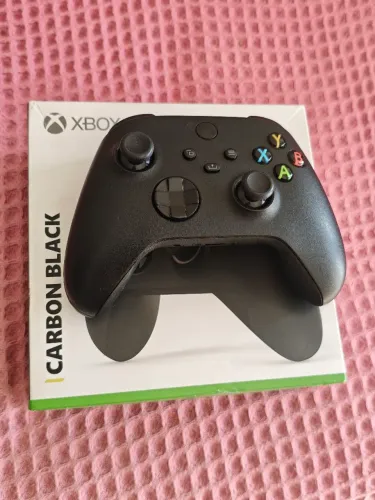 Controle Xbox series X|S Carbon Black semi novo