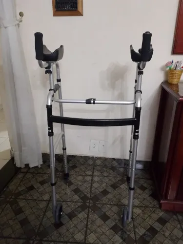 Andador para idoso